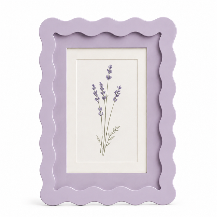 Wavy-Edge Photo Frame — Soft Lavender