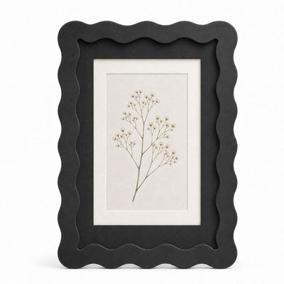 Wavy-Edge Photo Frame — Black
