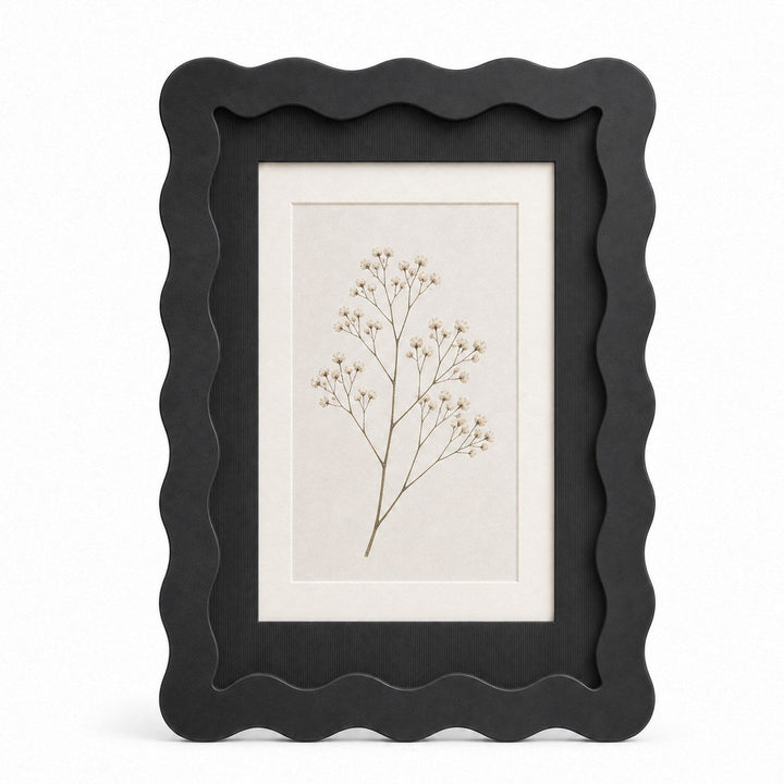 Wavy-Edge Photo Frame — Black